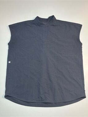 FIGS Technical Collection Rafaela Oversized Mandarin Collar Scrub Top Graphite